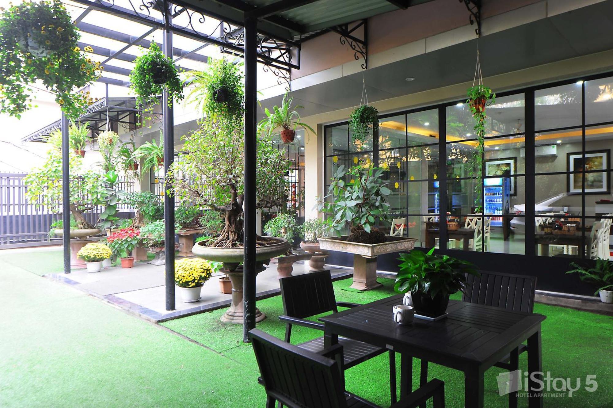 Istay Hotel Apartment 5 Hanoi Exterior photo